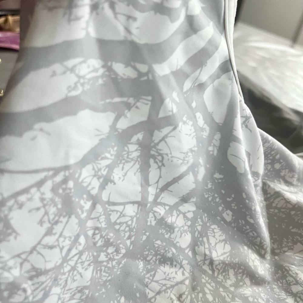 Lululemon Swiftly Tech Racerback - Picture 5 of 16